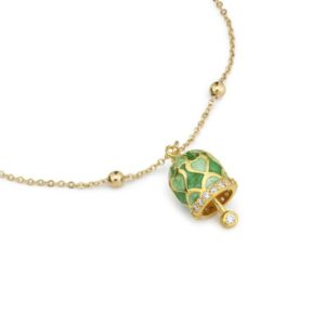 Bracciale placcata oro giallo con campanella portafortuna verde - CL/BR06